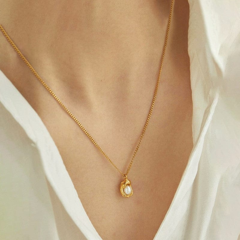 Pearl In Shell Anti Tarnish Necklace