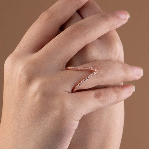 V Rose Gold Ring