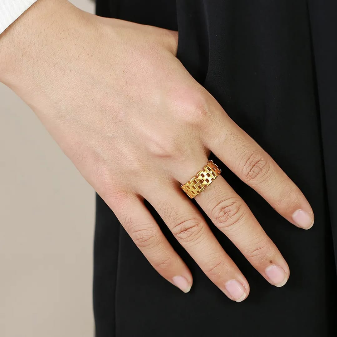 Checkers Net Anti Tarnish Adjustable Ring