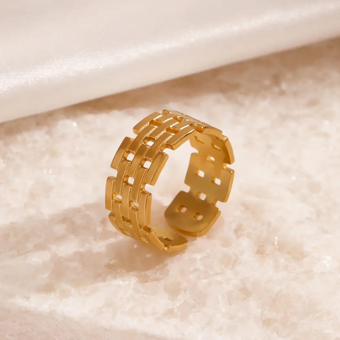 Checkers Net Anti Tarnish Adjustable Ring