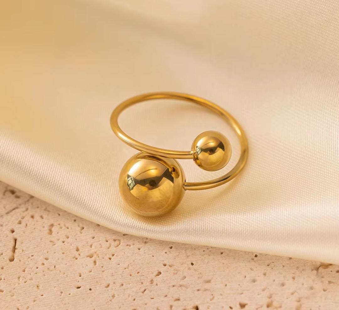 Glamour Dots Anti Tarnish Adjustable Ring