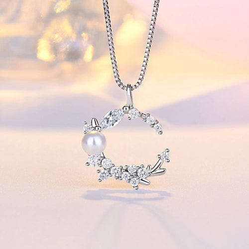 Moon Pearl Korean Necklace