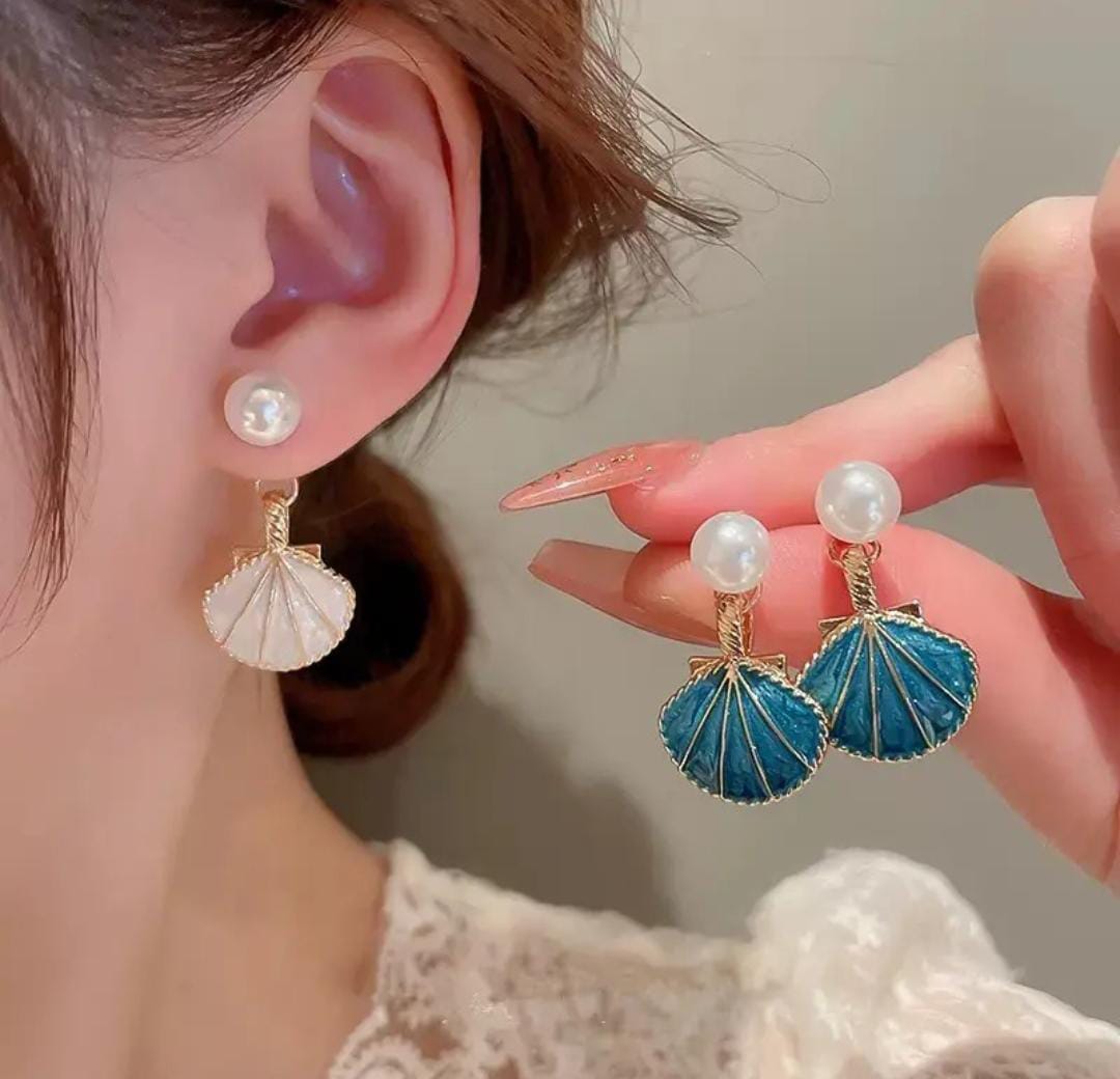 Pearl Shell Drop Korean Earings (Royal Blue)