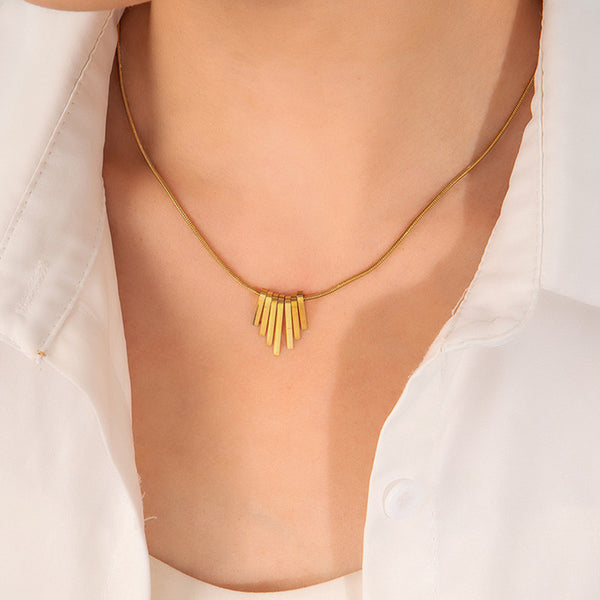 Dangling Stripes Anti Tarnish Necklace