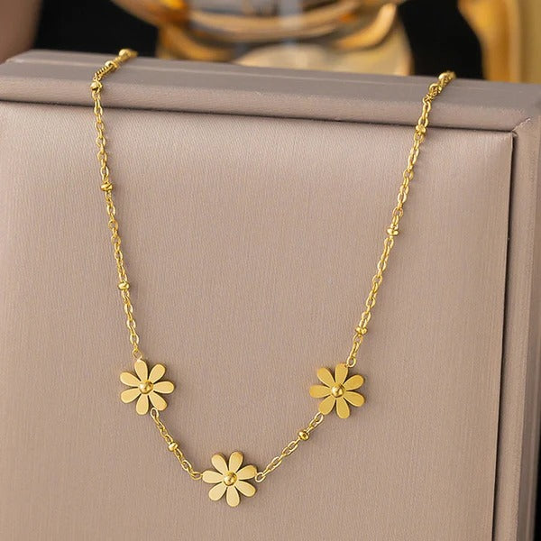 Three Floral  Flower Anti Tarnish Necklace