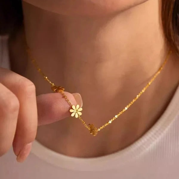 Three Floral  Flower Anti Tarnish Necklace