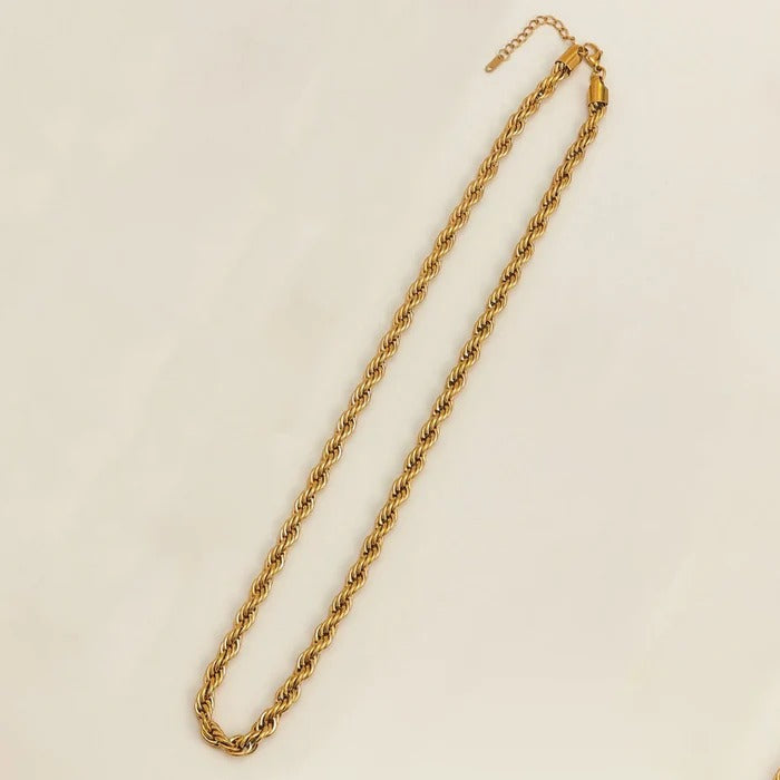 Rope Themed Thin Anti Tarnish Necklace